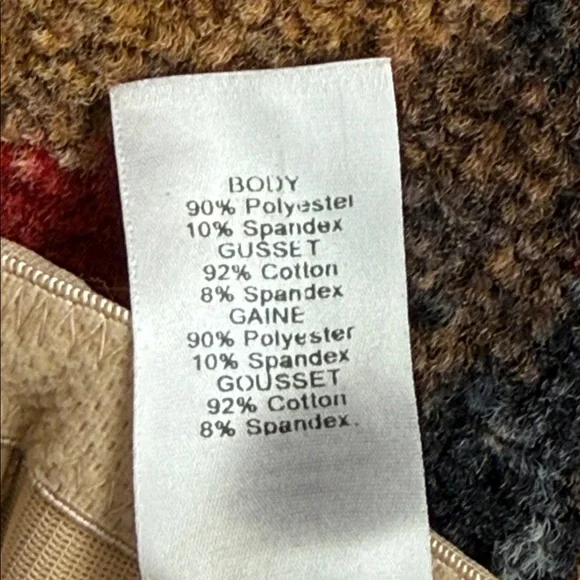 SHAPEWEAR SHORTS - Picture 8 of 8